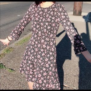 H&m floral dress size 04